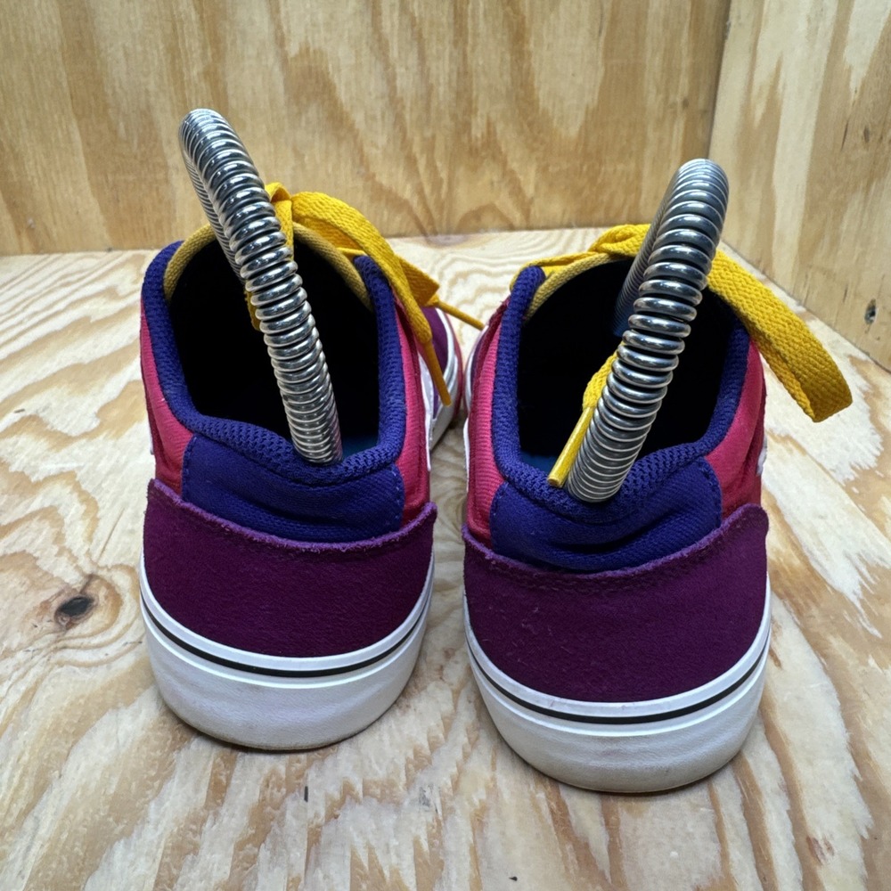 Nike SB Chron 2 Skate Shoes 4.5 Men Suede Purple Yellow Solarsoft Low Top - Picture 4 of 9